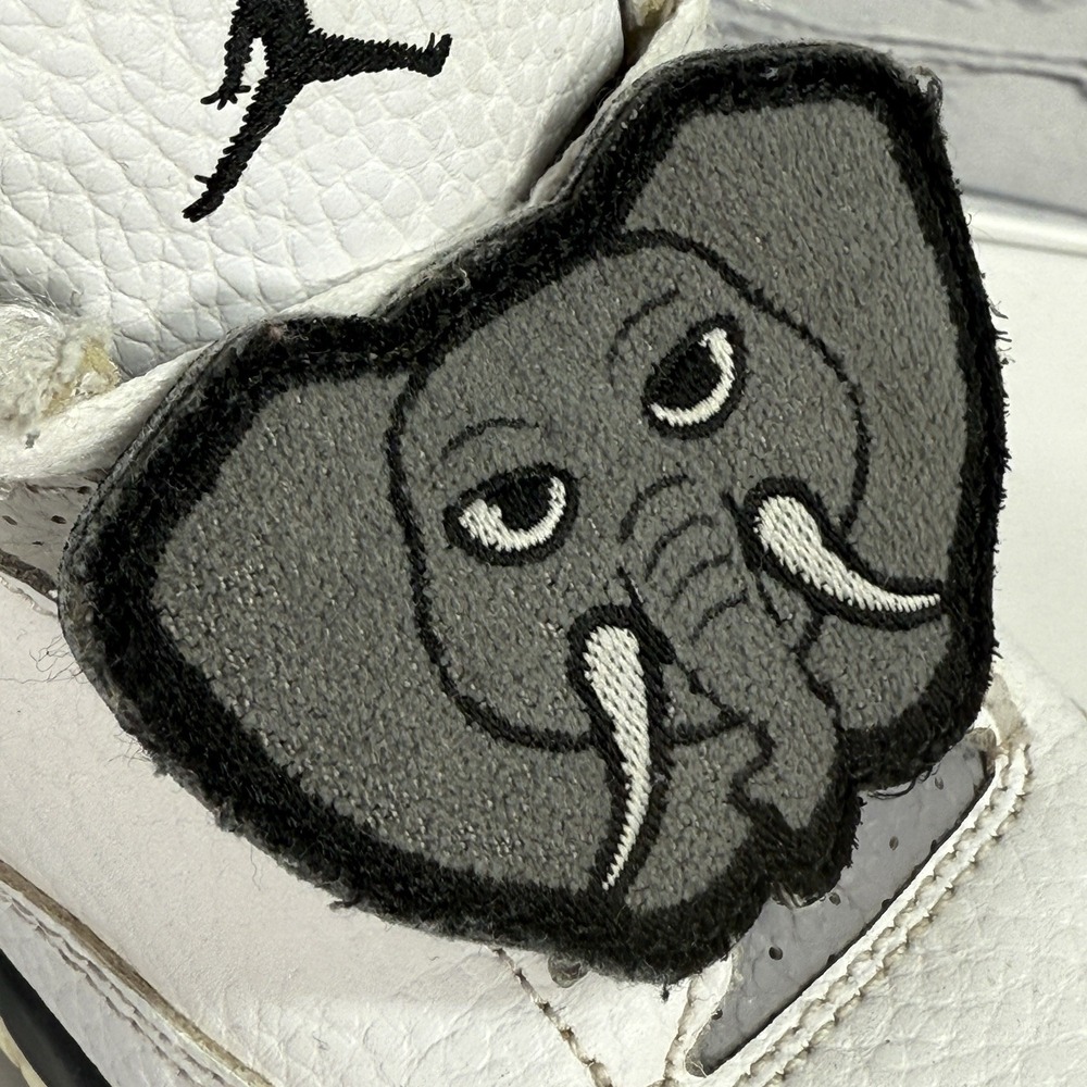 Nike Air Jordan 3‎ Retro Toddler Size 9C Hide And Seek Elephant Shoes FB4415-100 - Picture 12 of 12